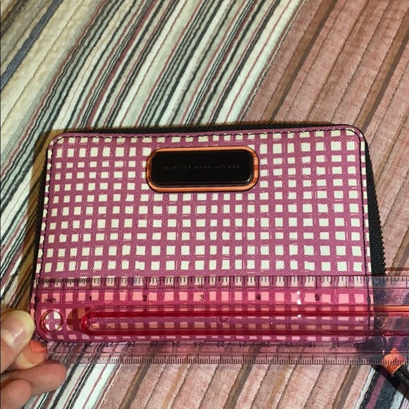 MARC JACOBS wallet :) - Picture 10 of 11